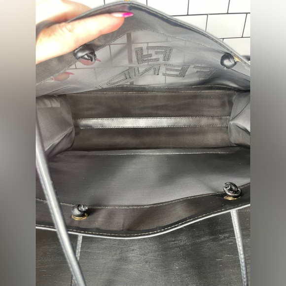 Authentic Vintage Fendi mesh Shopper Tote / Pool Tote - Picture 3 of 5